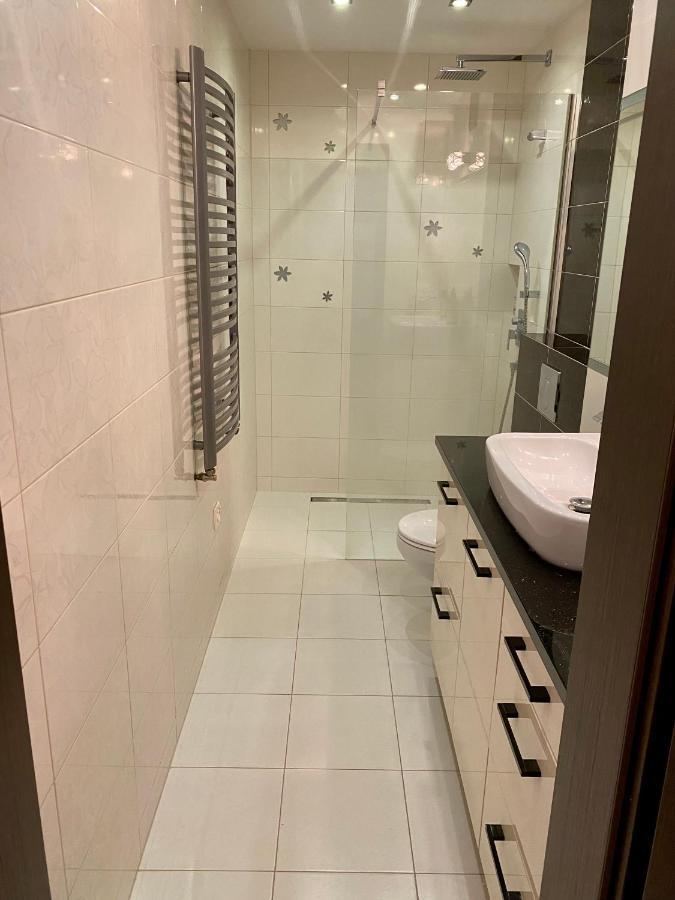 Apartament Centrum 64M2 Klimatyzacja Kędzierzyn-Koźle Екстериор снимка